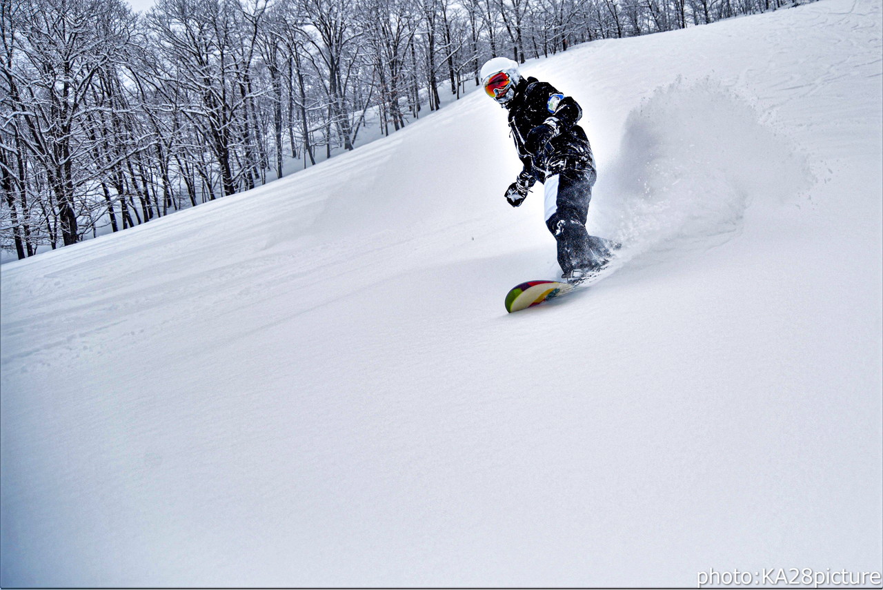 新嵐山スカイパーク・メムロスキー場　十勝エリアに待望の大雪＆パウダースノーがやって来た！歓喜のノートラックライディング(^^)v